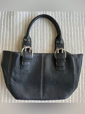 Tignanello Black Pebbled Leather Tote Bag | Genuine minimalist neutral everyday